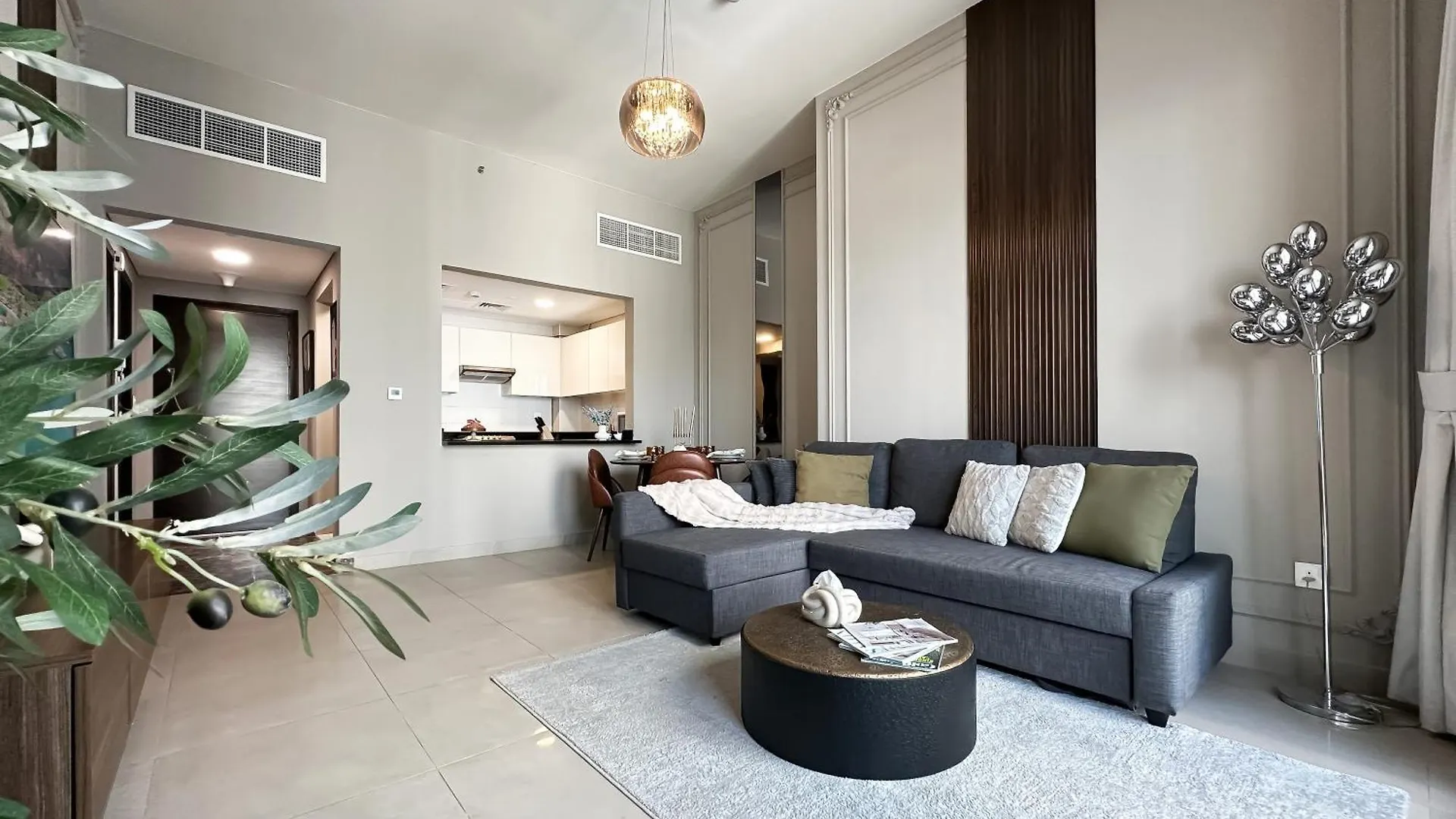 Refined Living - 1Bdr Escape W Marina Views contacts
